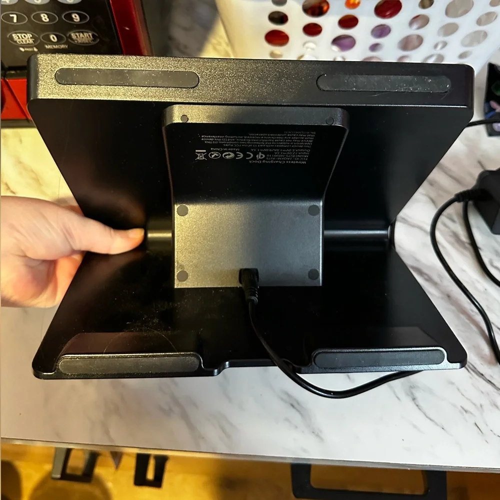 Wireless charging dock for Kindle Fire 8 Plus